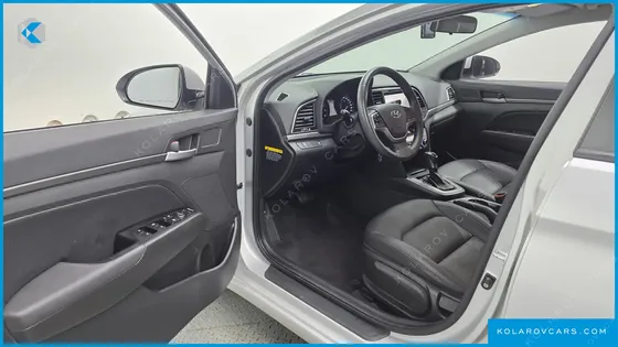HYUNDAI ELANTRA (AVANTE) 1.6 GDI SMART