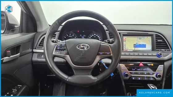 HYUNDAI ELANTRA (AVANTE) 1.6 GDI SMART