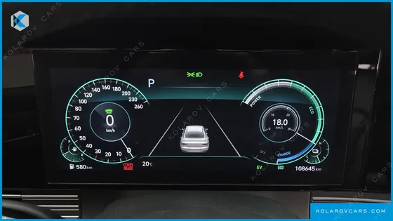 HYUNDAI GRANDEUR PREMIUM