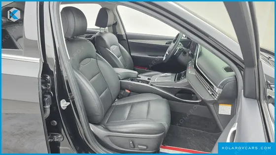 HYUNDAI GRANDEUR PREMIUM