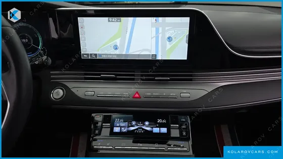 HYUNDAI GRANDEUR PREMIUM