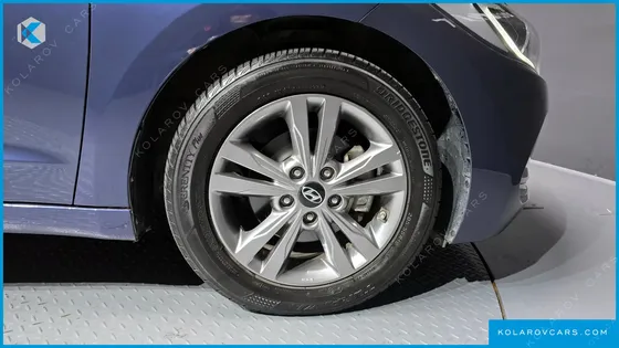 HYUNDAI ELANTRA (AVANTE) 1.6 GDI SMART