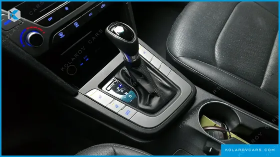 HYUNDAI ELANTRA (AVANTE) 1.6 GDI SMART