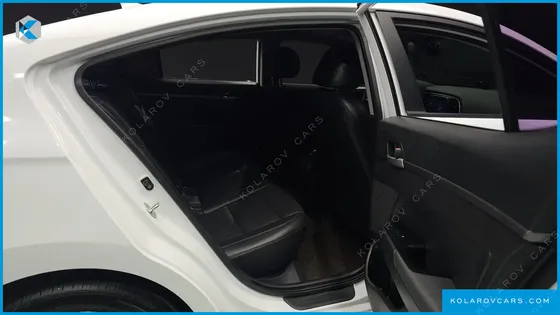 HYUNDAI ELANTRA (AVANTE) 1.6 GDI VALUE PLUS
