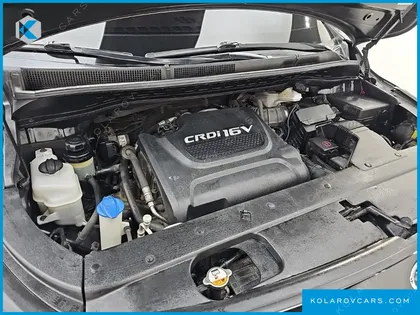 KIA CARNIVAL 9-SEATER HI-LIMOUSINE