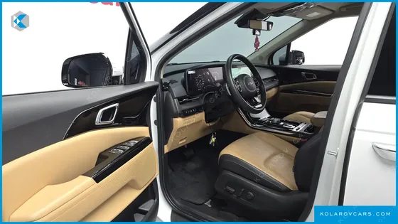 KIA CARNIVAL DIESEL 9-SEATER NOBLESSE