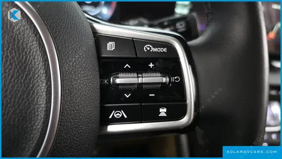 KIA CARNIVAL DIESEL 9-SEATER NOBLESSE