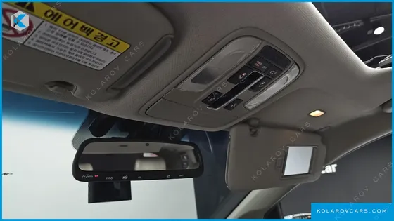 KIA CARNIVAL 7-SEATER LIMOUSINE