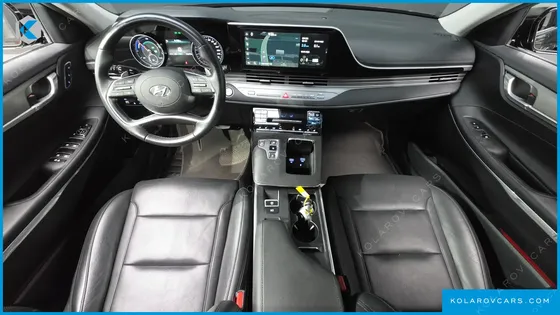 HYUNDAI GRANDEUR EXCLUSIVE
