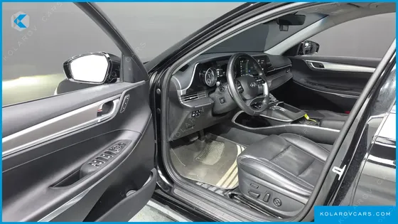 HYUNDAI GRANDEUR EXCLUSIVE