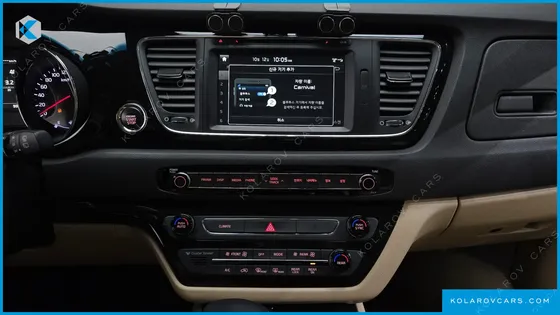 KIA CARNIVAL GASOLINE 9-SEATER HI-LIMOUSINE