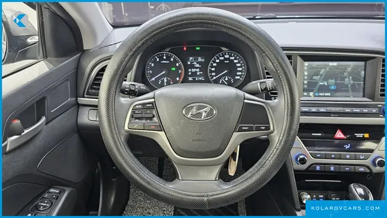 HYUNDAI ELANTRA (AVANTE) 1.6 GDI SMART