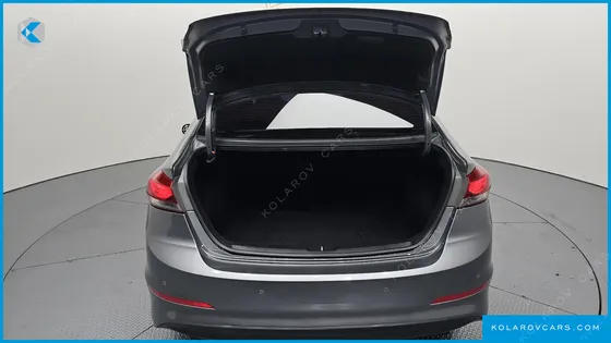 HYUNDAI ELANTRA (AVANTE) 1.6 GDI SMART