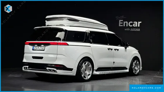 KIA CARNIVAL GASOLINE 9-SEATER SIGNATURE