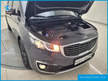 KIA CARNIVAL 9-SEATER PRESTIGE
