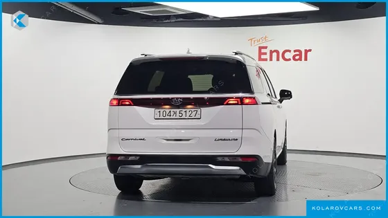 KIA CARNIVAL DIESEL 7-SEATER NOBLESSE