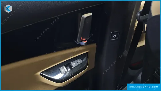 KIA CARNIVAL DIESEL 7-SEATER NOBLESSE
