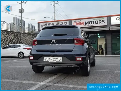 HYUNDAI VENUE 1.6 MODERN