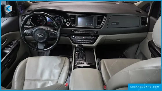 KIA CARNIVAL 9-SEATER PRESTIGE