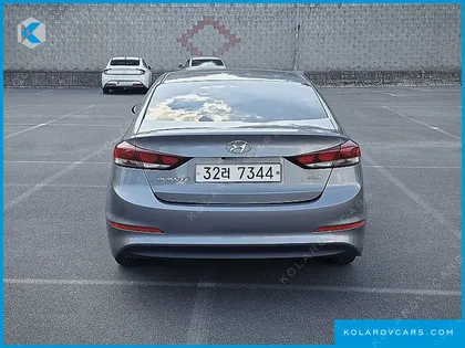 HYUNDAI ELANTRA (AVANTE) 1.6 GDI SMART