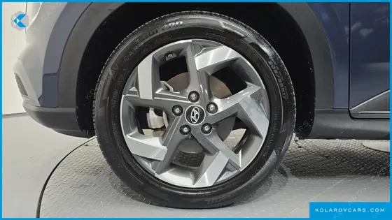 HYUNDAI VENUE 1.6 FLUX