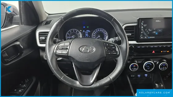 HYUNDAI VENUE 1.6 FLUX