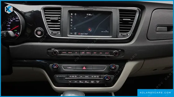 KIA CARNIVAL 9-SEATER NOBLESSE SPECIAL