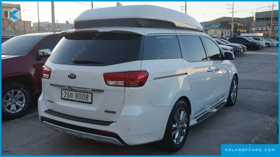 KIA CARNIVAL 9-SEATER HI-LIMOUSINE
