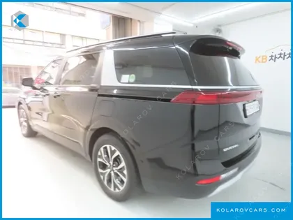 KIA CARNIVAL GASOLINE 9-SEATER PRESTIGE