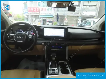 KIA CARNIVAL GASOLINE 9-SEATER PRESTIGE