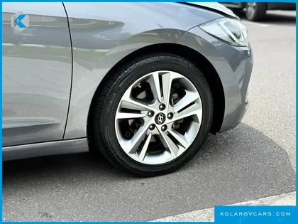 HYUNDAI ELANTRA (AVANTE) 1.6 GDI VALUE PLUS