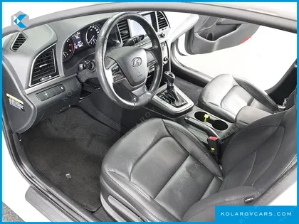 HYUNDAI ELANTRA (AVANTE) 1.6 GDI SMART