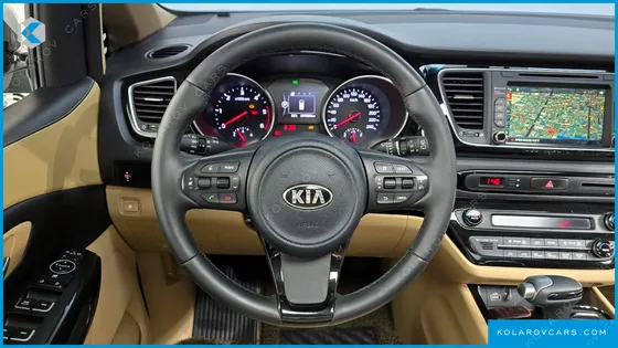 KIA CARNIVAL 9-SEATER PRESTIGE