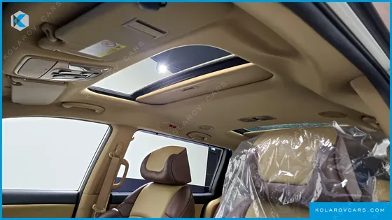 KIA CARNIVAL 9-SEATER PRESTIGE