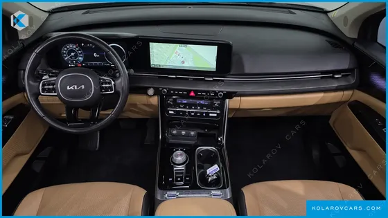 KIA CARNIVAL DIESEL 9-SEATER SIGNATURE
