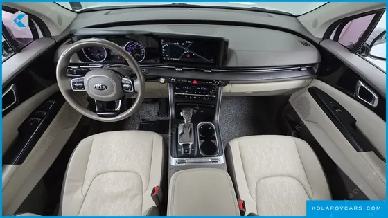KIA CARNIVAL DIESEL 9-SEATER PRESTIGE