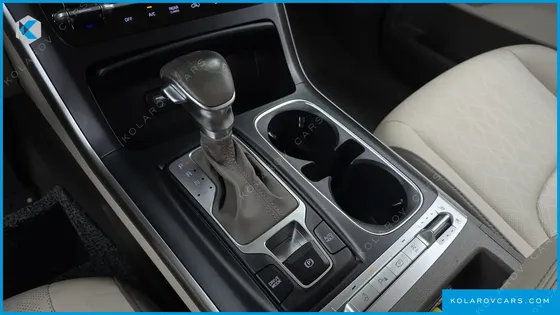 KIA CARNIVAL DIESEL 9-SEATER PRESTIGE