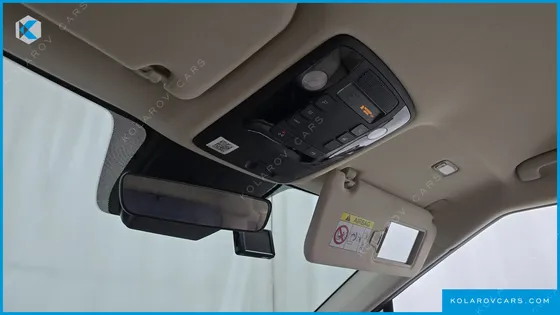 KIA CARNIVAL DIESEL 9-SEATER PRESTIGE