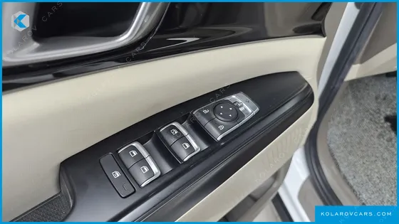 KIA CARNIVAL DIESEL 9-SEATER PRESTIGE