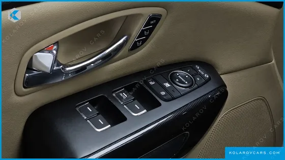 KIA CARNIVAL 9-SEATER NOBLESSE