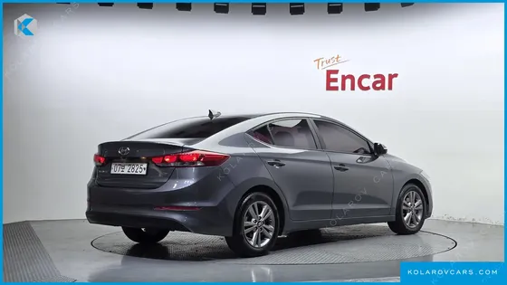HYUNDAI ELANTRA (AVANTE) 1.6 GDI SMART