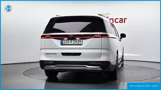 KIA CARNIVAL DIESEL 9-SEATER NOBLESSE
