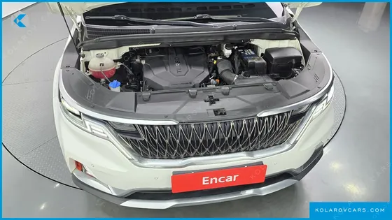 KIA CARNIVAL DIESEL 9-SEATER NOBLESSE