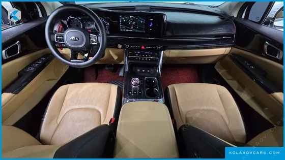 KIA CARNIVAL DIESEL 9-SEATER NOBLESSE