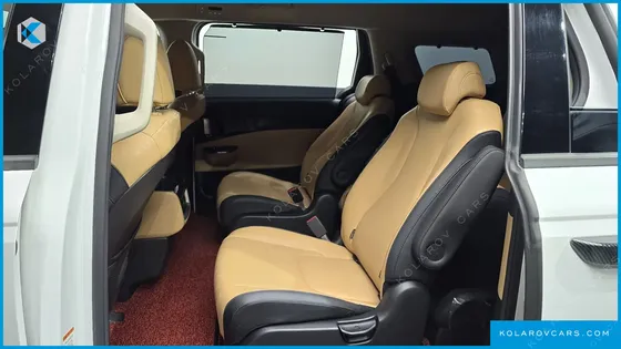 KIA CARNIVAL DIESEL 9-SEATER NOBLESSE