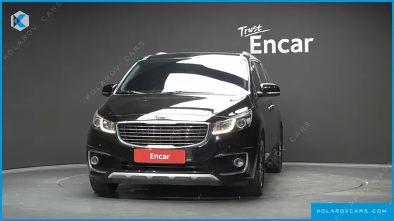 KIA CARNIVAL 9-SEATER LUXURY