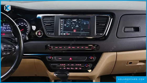 KIA CARNIVAL 9-SEATER HI-LIMOUSINE