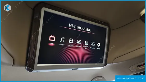 KIA CARNIVAL 9-SEATER HI-LIMOUSINE