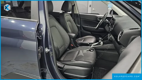 HYUNDAI VENUE 1.6 MODERN