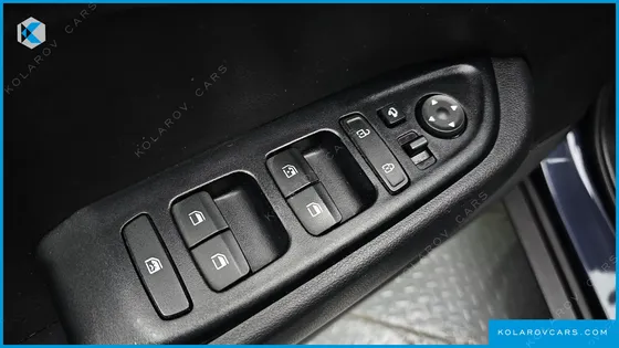 HYUNDAI VENUE 1.6 MODERN